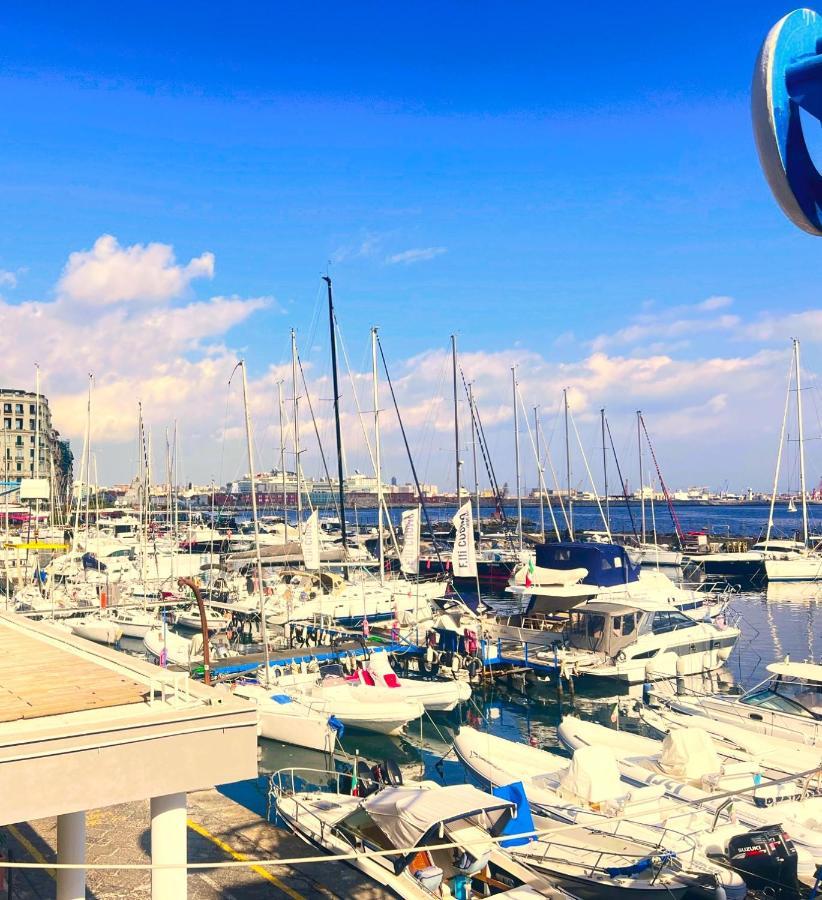 דירות נאפולי Residenza Borgo Marinaro מראה חיצוני תמונה